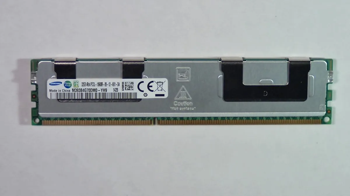 Samsung 32GB DDR3L 1333MHz RDIMM ECC Registered Server Memory — photo of our stock