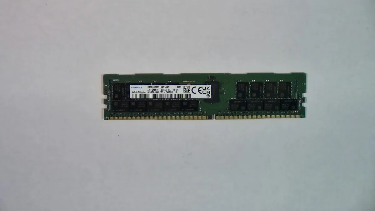 Samsung 32GB DDR4 3200MHz RDIMM ECC Registered Server Memory — photo of our stock